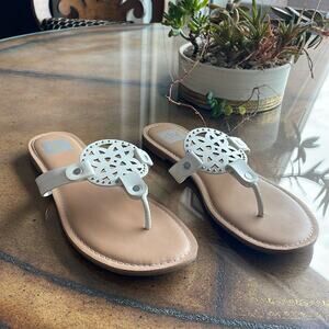 Dolce Vita White Juleat Flip Flop Sandals Size 9.5